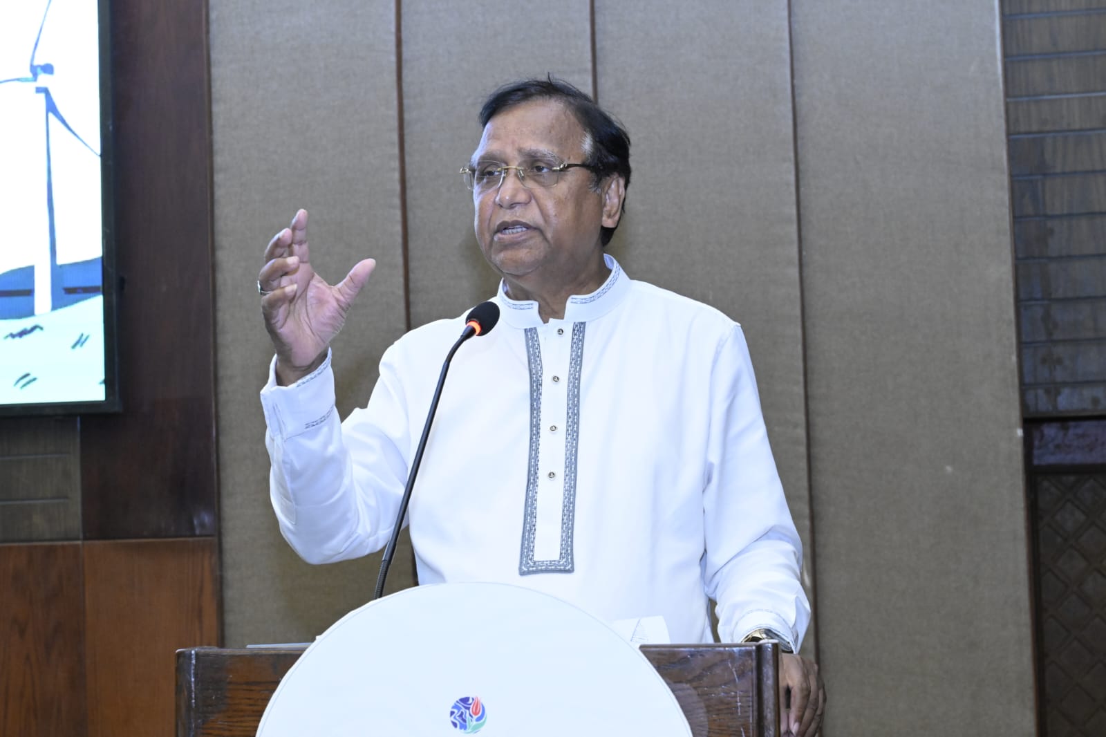 পরিবেশবান্ধব নগর ব্যবস্থাপনা ও ক্লিন এনার্জিকে সর্বোচ্চ অগ্রাধিকার দেওয়া হচ্ছে: ডিএসসিসি প্রশাসক